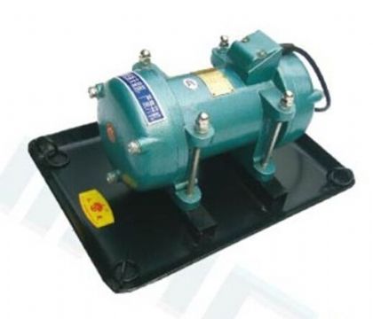 點擊查看詳細信息<br>標題： ZW7/10附著式振動器 閱讀次數：1818